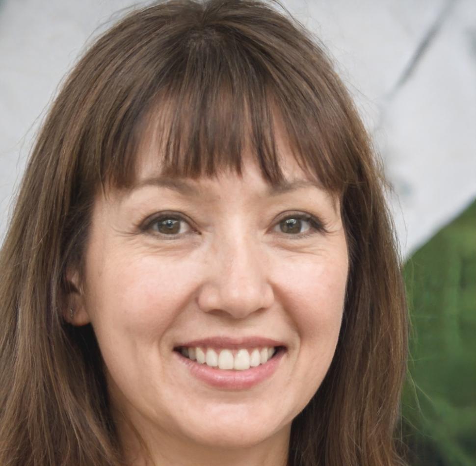 Hauptdozentin Sarah Weber bei der Arbeit